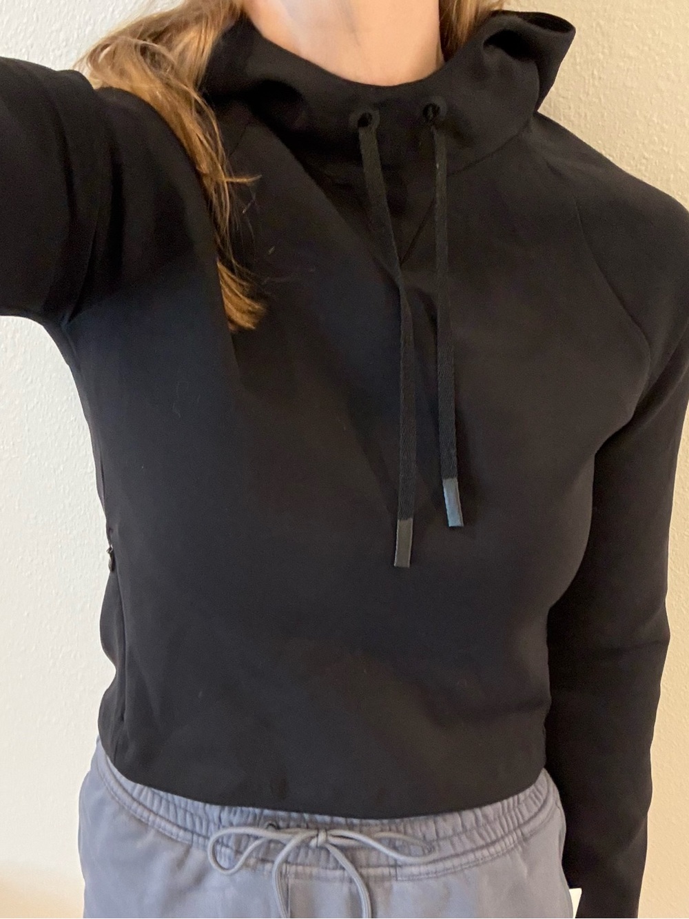 Lululemon Tech Lux Pullover Black Hoodie Size 4 Luxtreme EUC